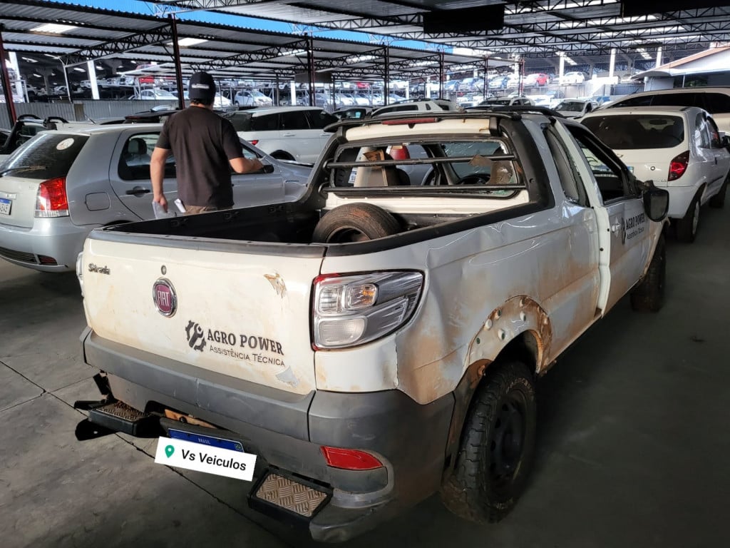 FIAT STRADA 1.4 MPI HARD WORKING CE 8V FLEX 2P MANUAL