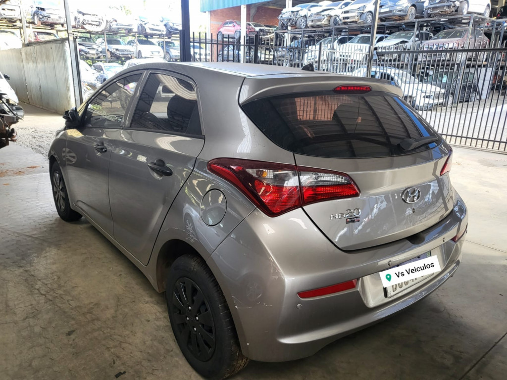HYUNDAI HB20 1.0 UNIQUE 12V FLEX 4P MANUAL