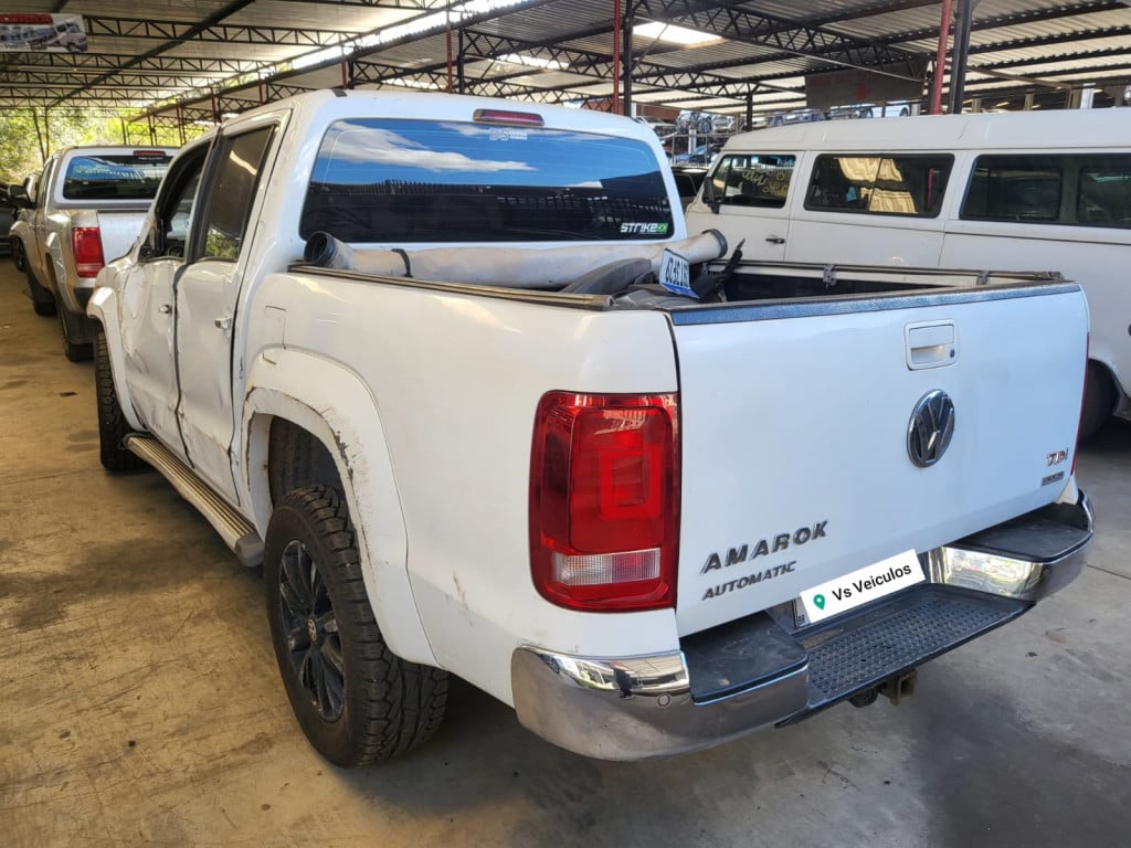Imagem do veículo VOLKSWAGEN AMAROK 2.0 HIGHLINE 4X4 CD 16V TURBO INTERCOOLER DIESEL 4P AUTOMÁTICO