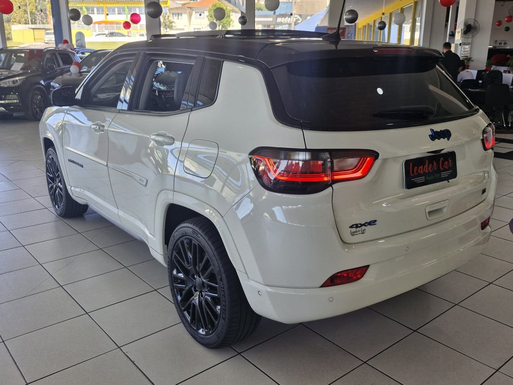 Imagem do veículo COMPASS 1.3 T270 TURBO HÍBRIDO S 4XE AT6