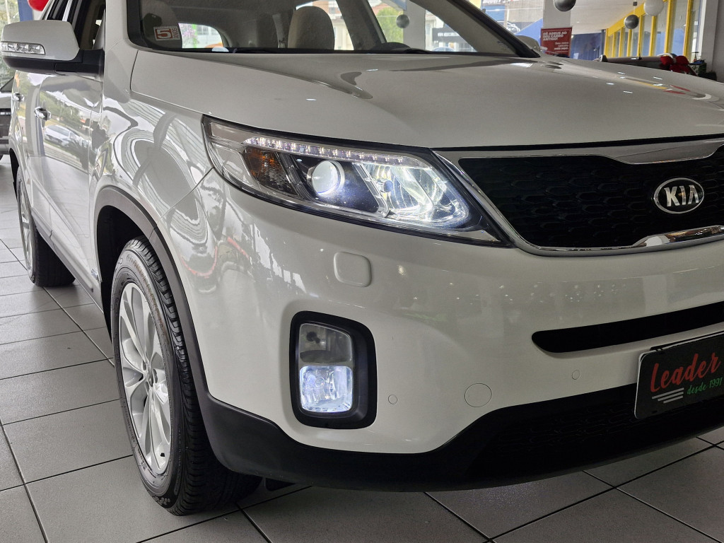 Imagem do veículo SORENTO 3.5 EX2 V6 4X4 24V GASOLINA 4P AUTOMÁTICO