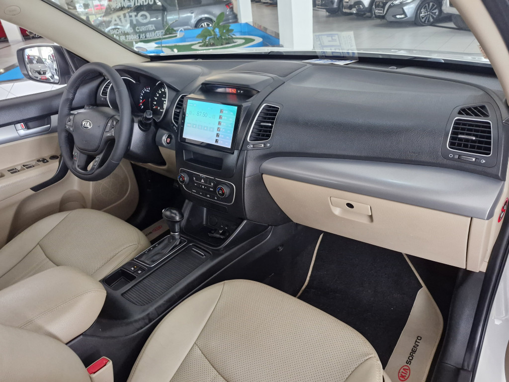Imagem do veículo SORENTO 3.5 EX2 V6 4X4 24V GASOLINA 4P AUTOMÁTICO