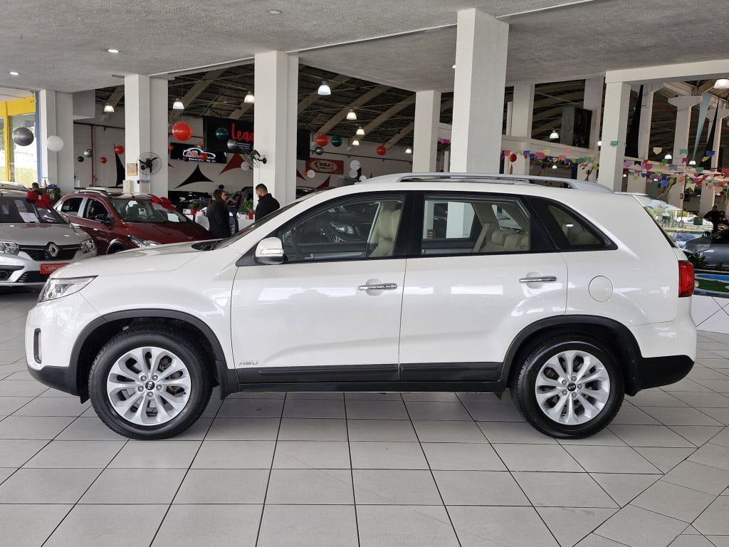 Imagem do veículo SORENTO 3.5 EX2 V6 4X4 24V GASOLINA 4P AUTOMÁTICO