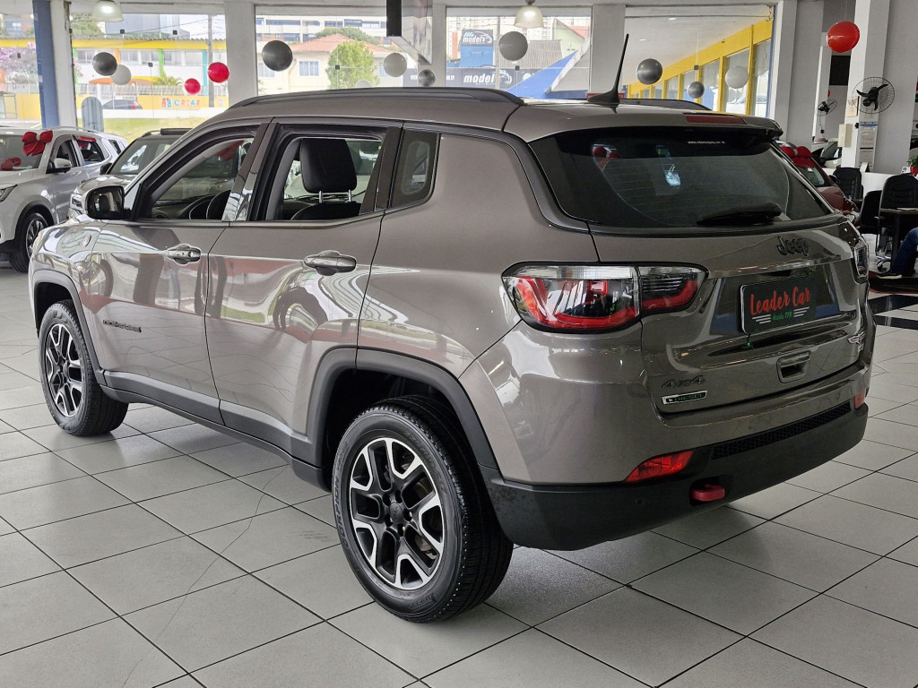 Imagem do veículo COMPASS 2.0 16V DIESEL TRAILHAWK 4X4 AUTOMÁTICO