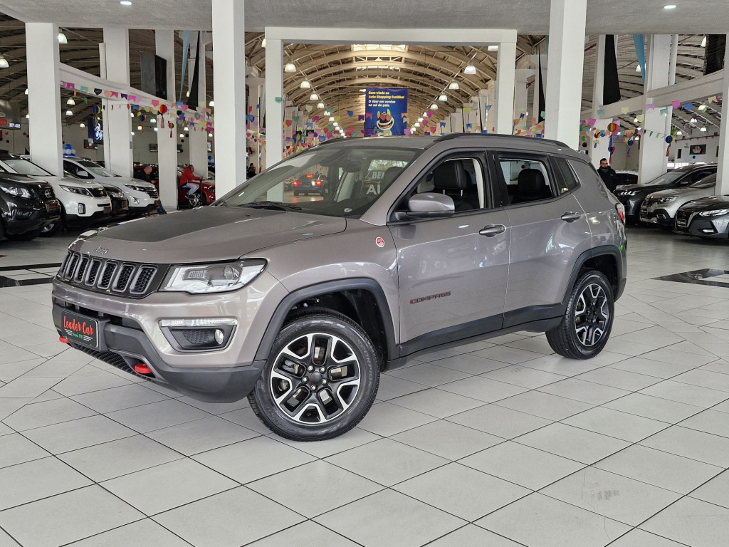 Imagem do veículo COMPASS 2.0 16V DIESEL TRAILHAWK 4X4 AUTOMÁTICO
