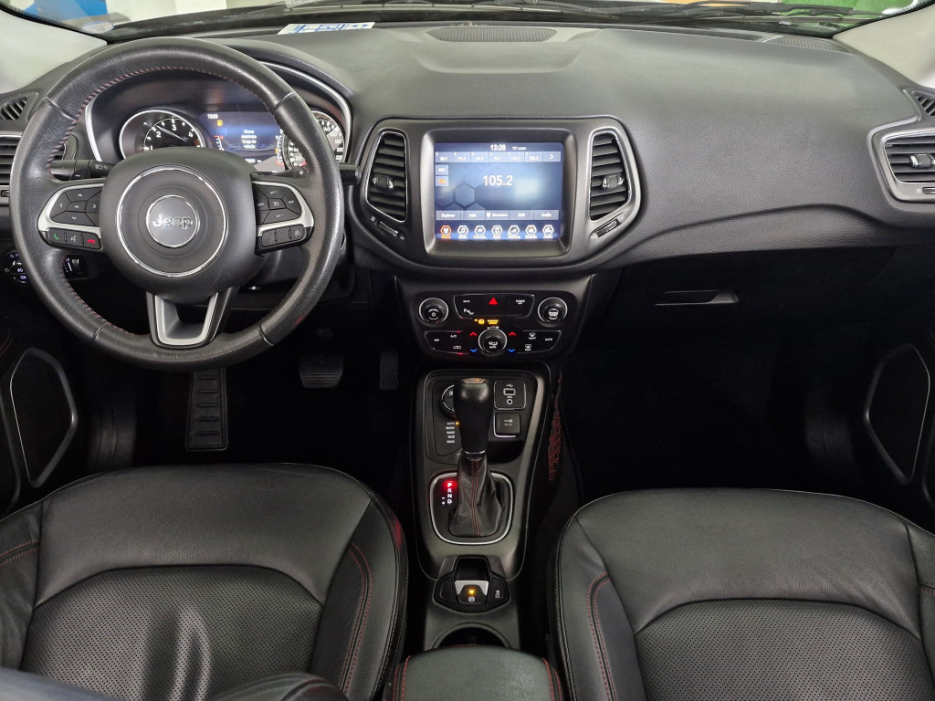 Imagem do veículo COMPASS 2.0 16V DIESEL TRAILHAWK 4X4 AUTOMÁTICO
