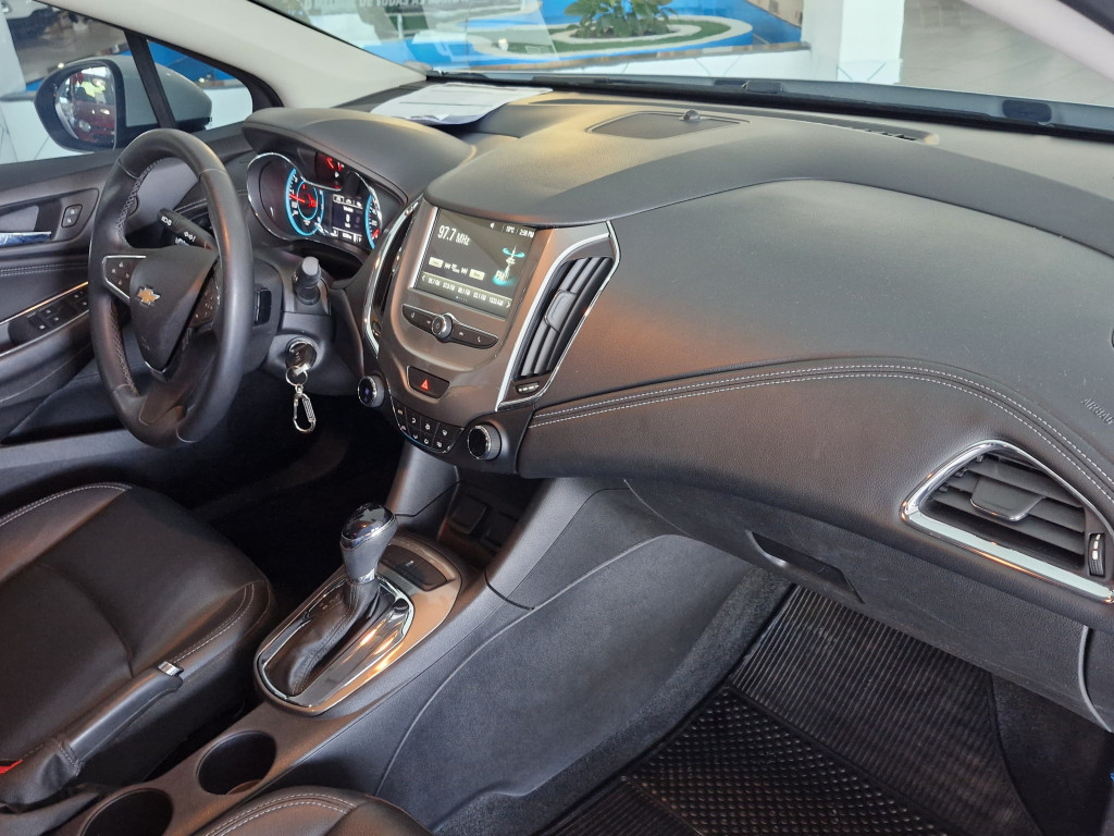 Imagem do veículo CRUZE 1.4 TURBO LT 16V FLEX 4P AUTOMÁTICO