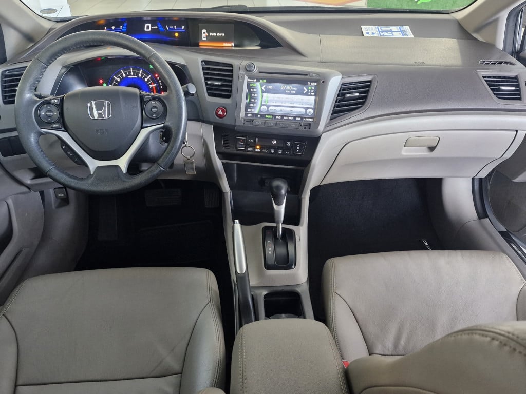 Imagem do veículo CIVIC 2.0 LXR 16V FLEX 4P AUTOMÁTICO