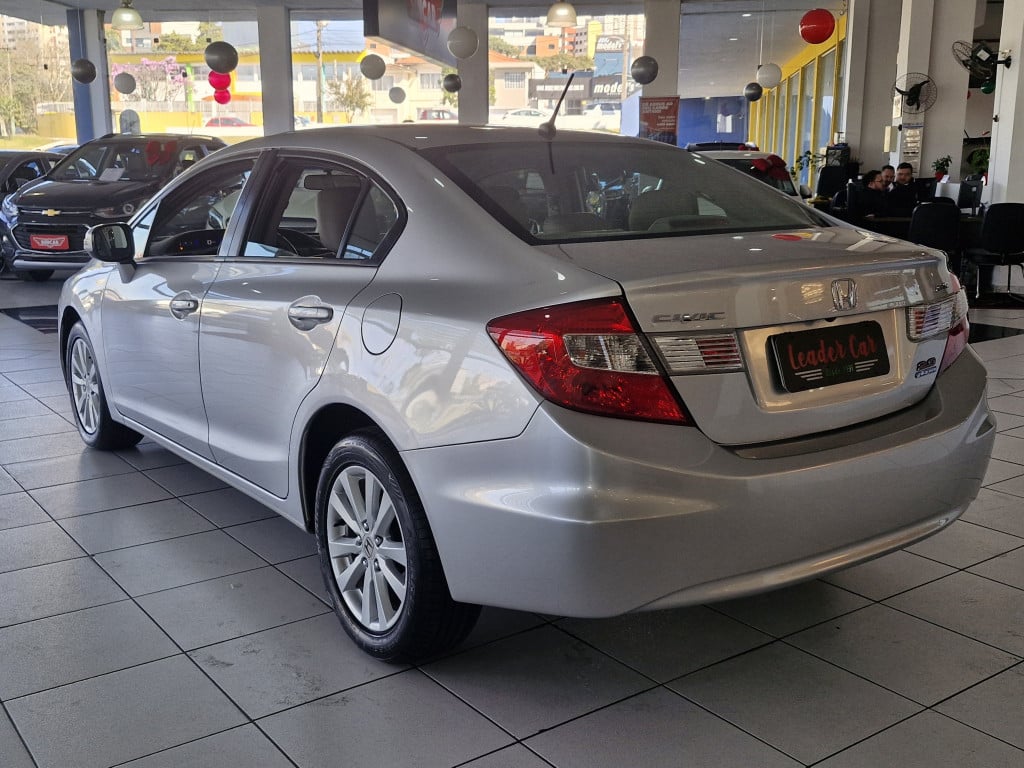 Imagem do veículo CIVIC 2.0 LXR 16V FLEX 4P AUTOMÁTICO