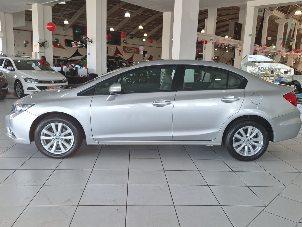 Imagem do veículo CIVIC 2.0 LXR 16V FLEX 4P AUTOMÁTICO