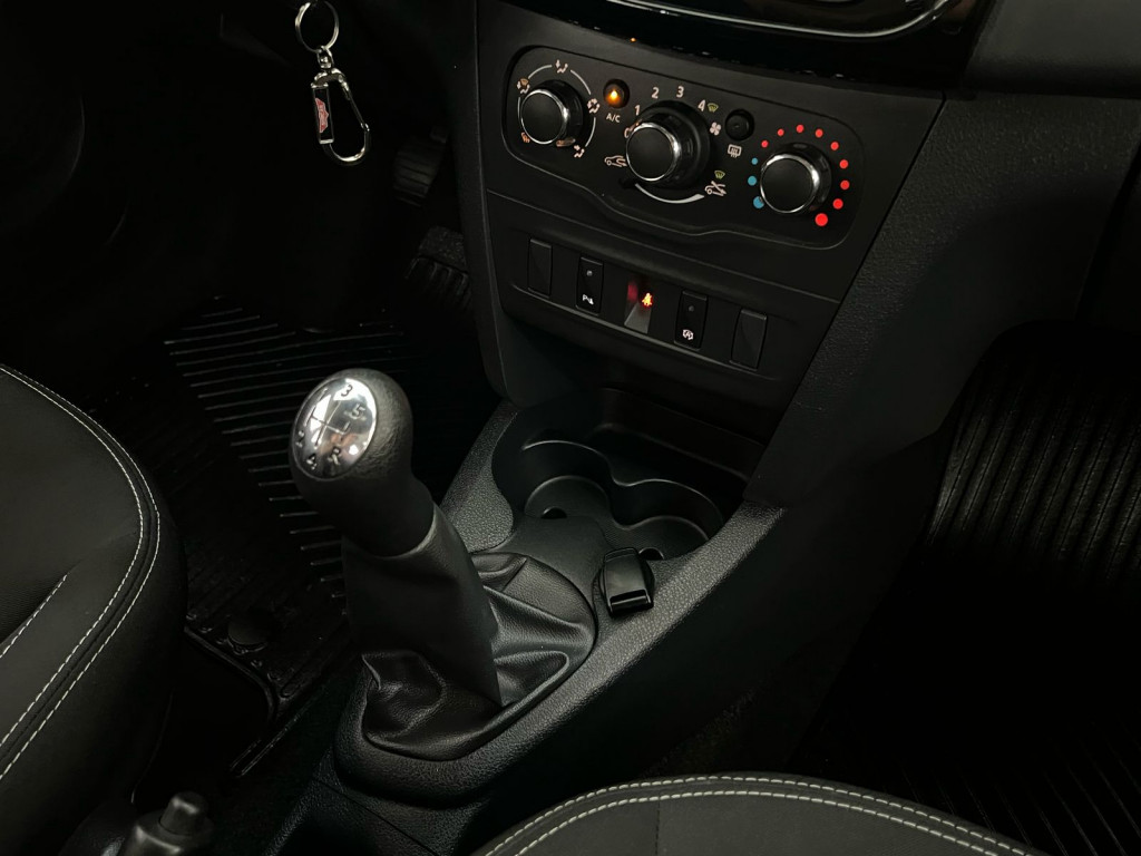 Imagem do veículo LOGAN 1.0 12V SCE FLEX ZEN MANUAL