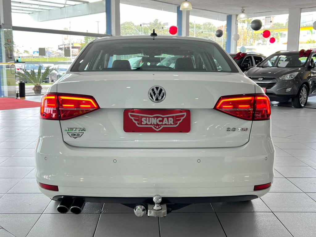 Imagem do veículo VOLKSWAGEN JETTA 2.0 TSI HIGHLINE 211CV GASOLINA 4P TIPTRONIC