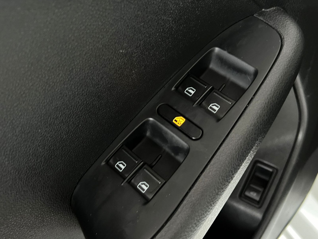 Imagem do veículo VOLKSWAGEN JETTA 2.0 TSI HIGHLINE 211CV GASOLINA 4P TIPTRONIC