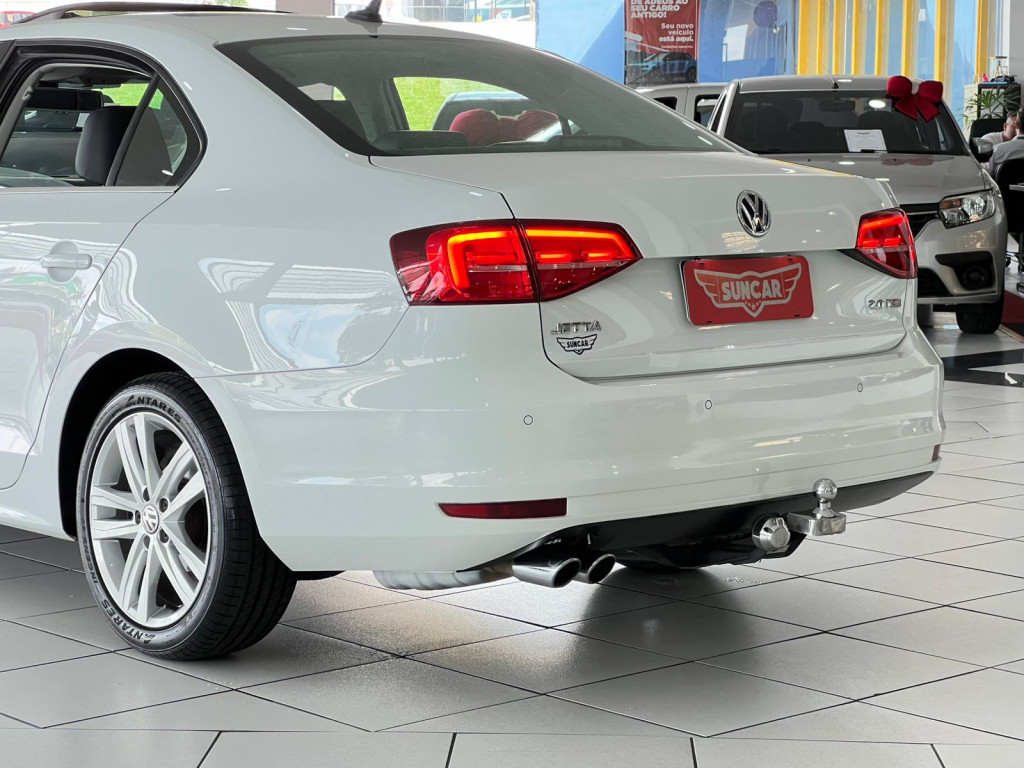 Imagem do veículo VOLKSWAGEN JETTA 2.0 TSI HIGHLINE 211CV GASOLINA 4P TIPTRONIC