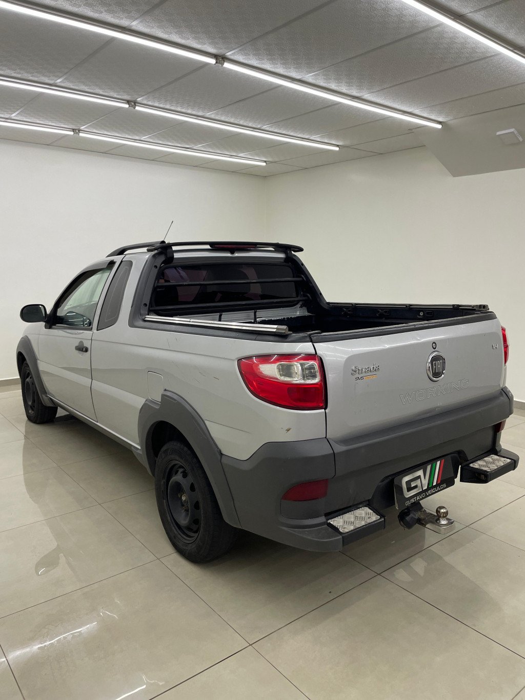 Imagem do veículo FIAT STRADA 1.4 MPI WORKING CE 8V FLEX 2P MANUAL