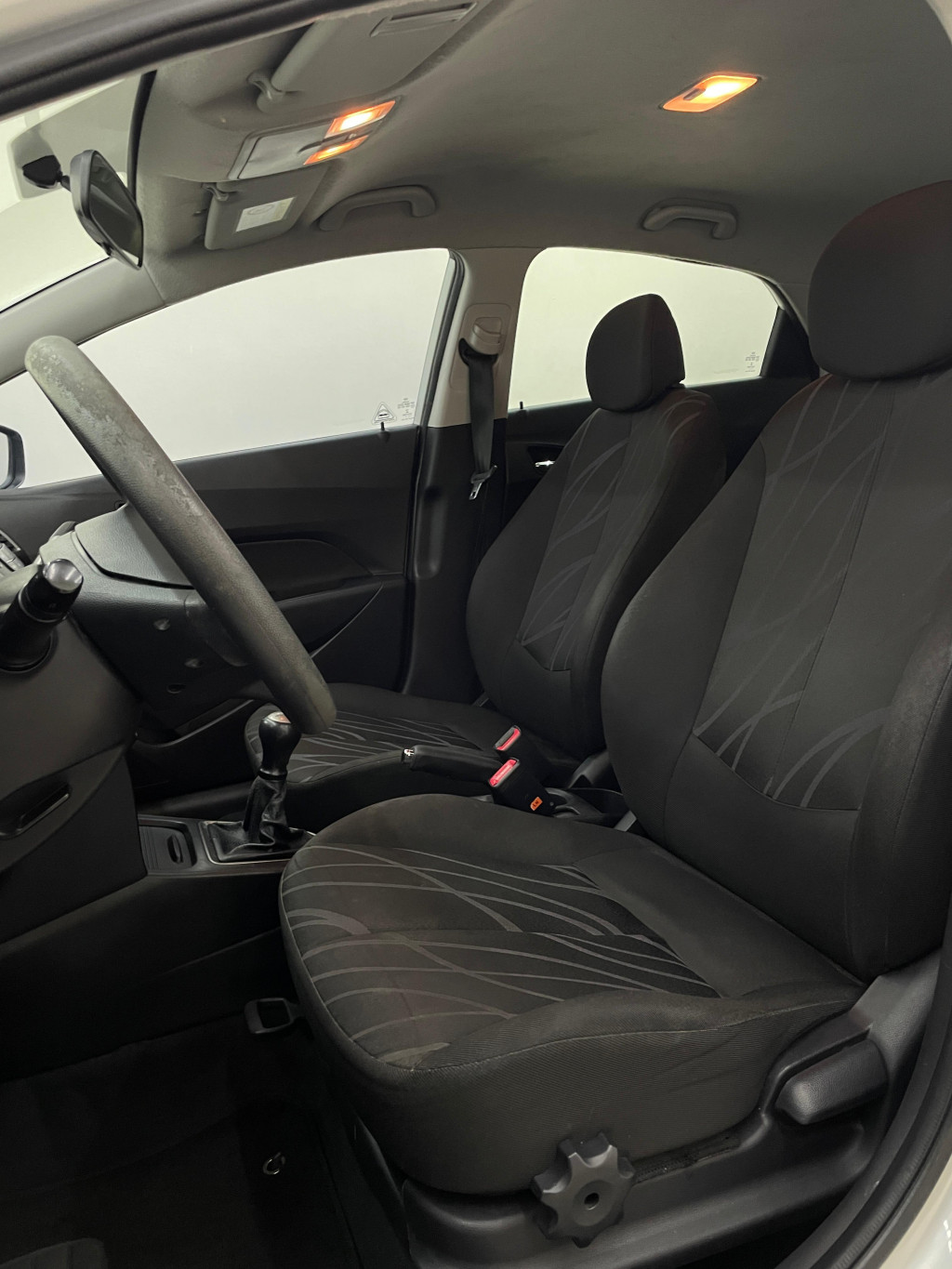 Imagem do veículo HYUNDAI HB20 1.0 COMFORT 12V FLEX 4P MANUAL