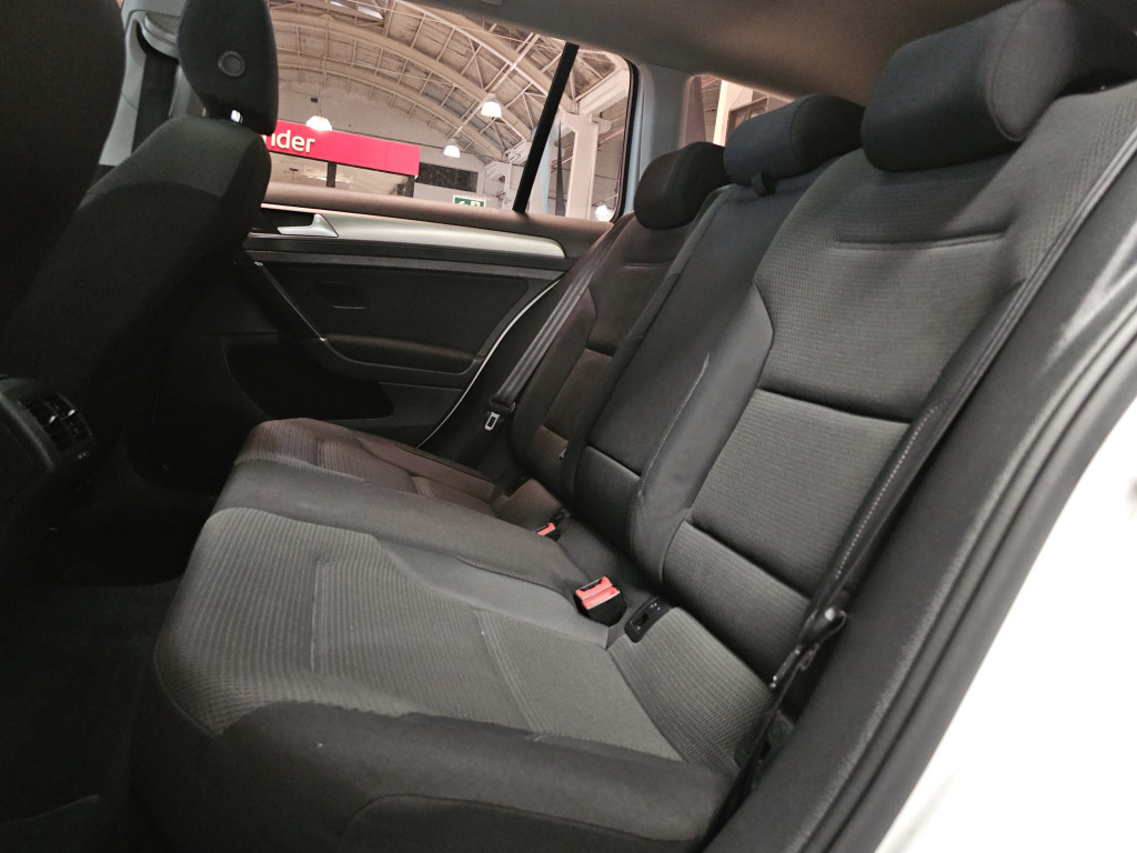 Imagem do veículo VOLKSWAGEN GOLF 1.4 TSI VARIANT COMFORTLINE 16V GASOLINA 4P AUTOMÁTICO