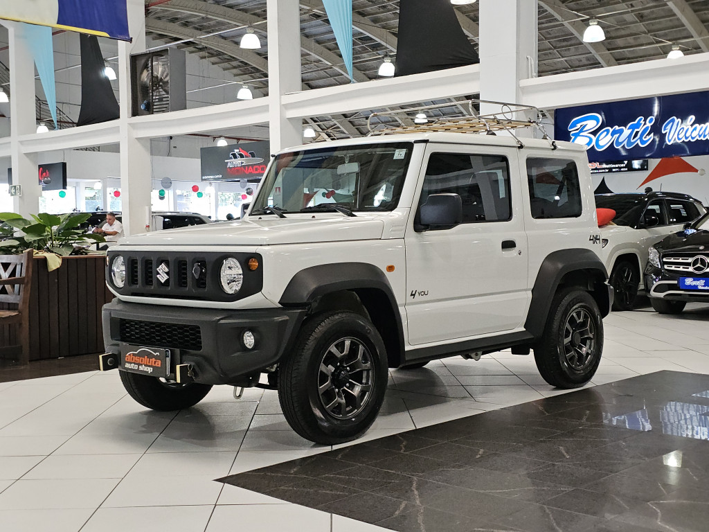 SUZUKI JIMNY 1.5 GASOLINA SIERRA 4YOU 4X4 MANUAL