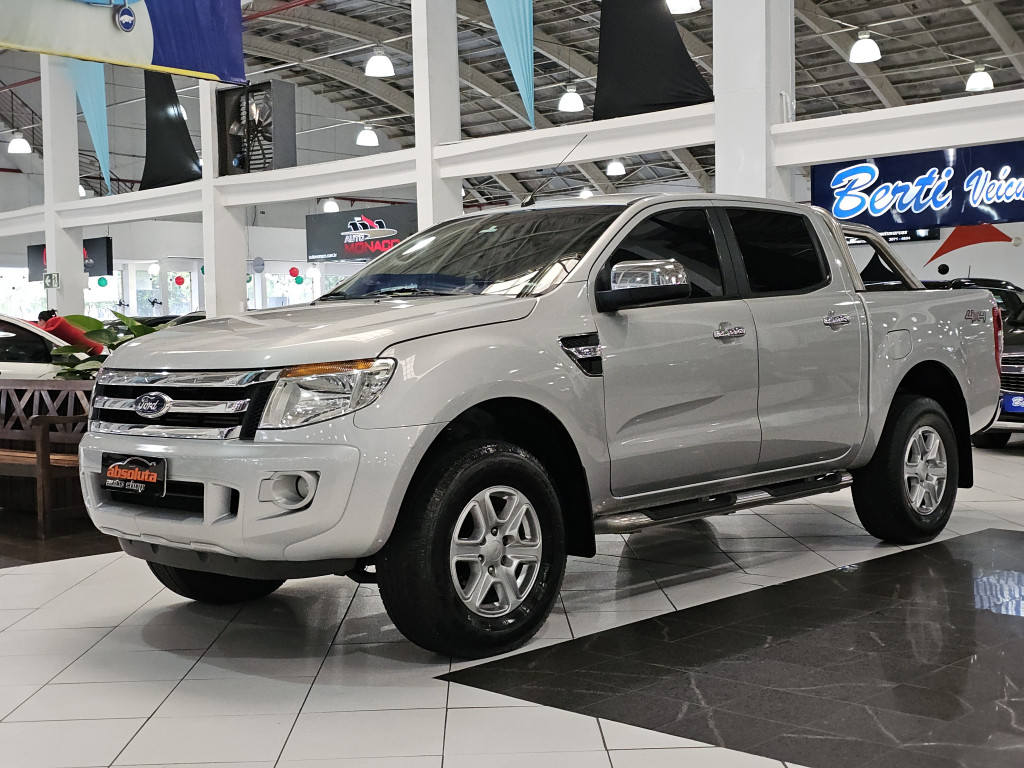 FORD RANGER 3.2 XLT 4X4 CD 20V DIESEL 4P AUTOMÁTICO