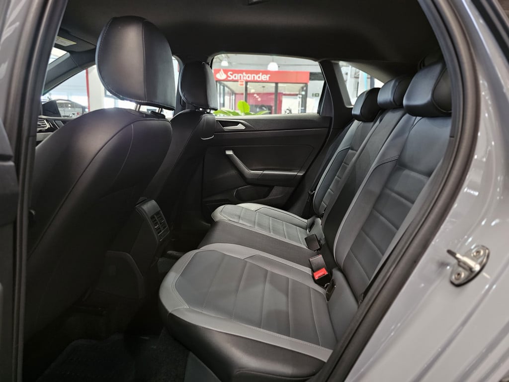 Imagem do veículo VOLKSWAGEN NIVUS 1.0 200 TSI TOTAL FLEX HIGHLINE AUTOMÁTICO