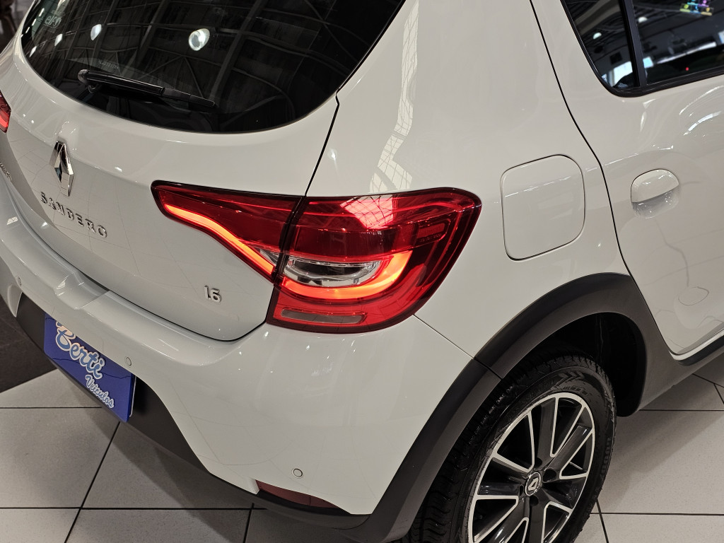 Imagem do veículo RENAULT SANDERO 1.6 16V SCE FLEX INTENSE X-TRONIC