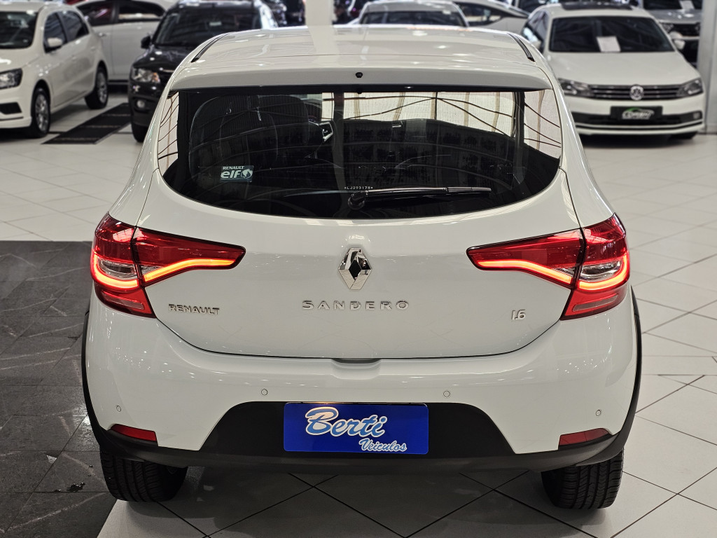 Imagem do veículo RENAULT SANDERO 1.6 16V SCE FLEX INTENSE X-TRONIC