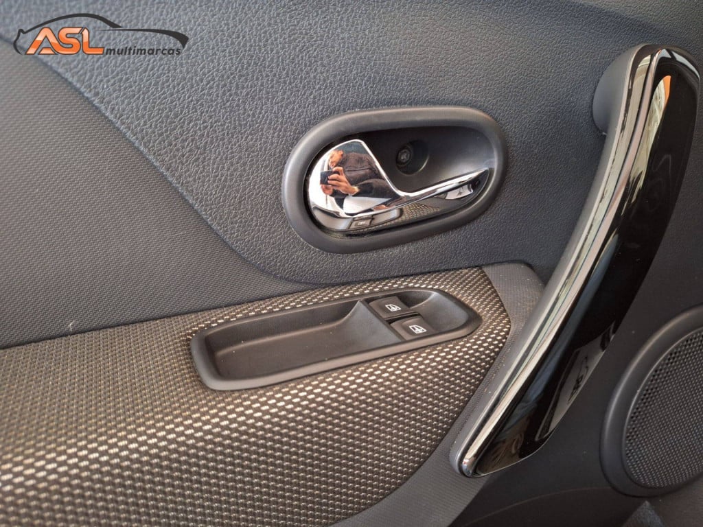 Imagem do veículo Renault Sandero Stepway Zen 1.6 2021