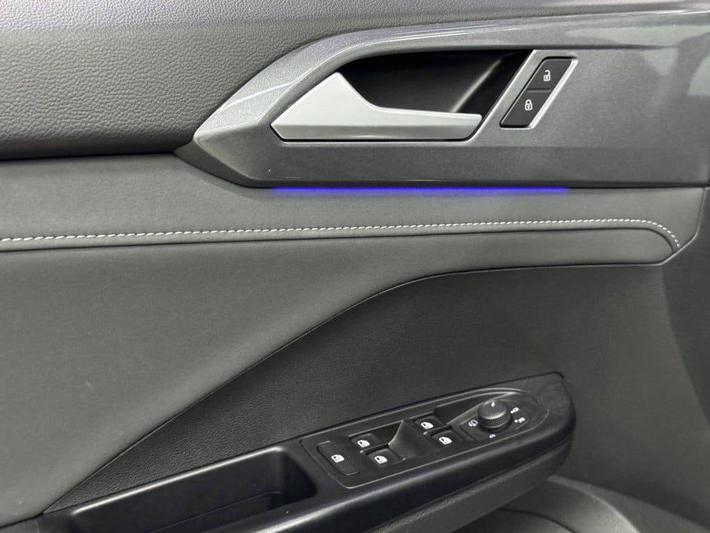 Imagem do veículo Volkswagen Taos Hl Tsi 2023