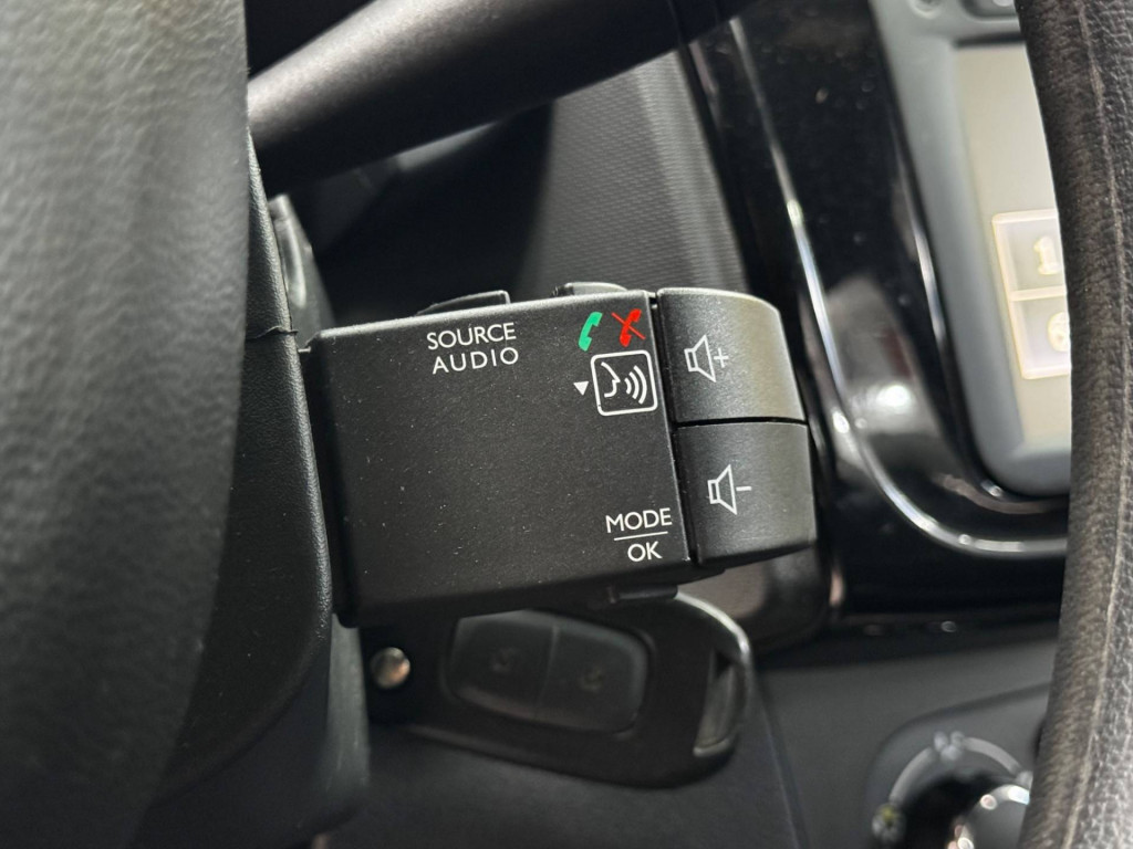 Imagem do veículo Renault Logan Zen 2022