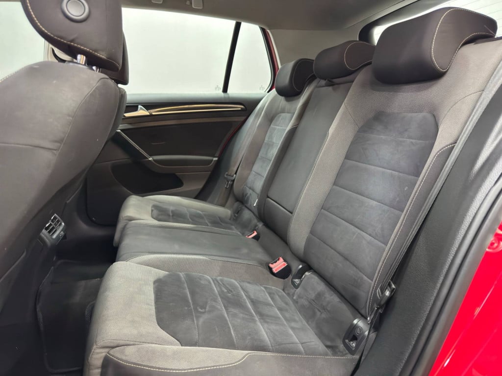Imagem do veículo Volkswagen Golf Highline Ac 2015