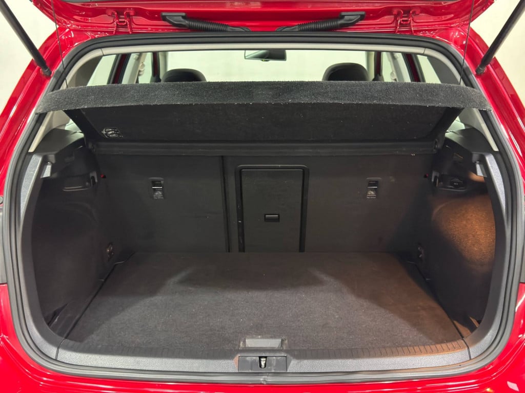 Imagem do veículo Volkswagen Golf Highline Ac 2015