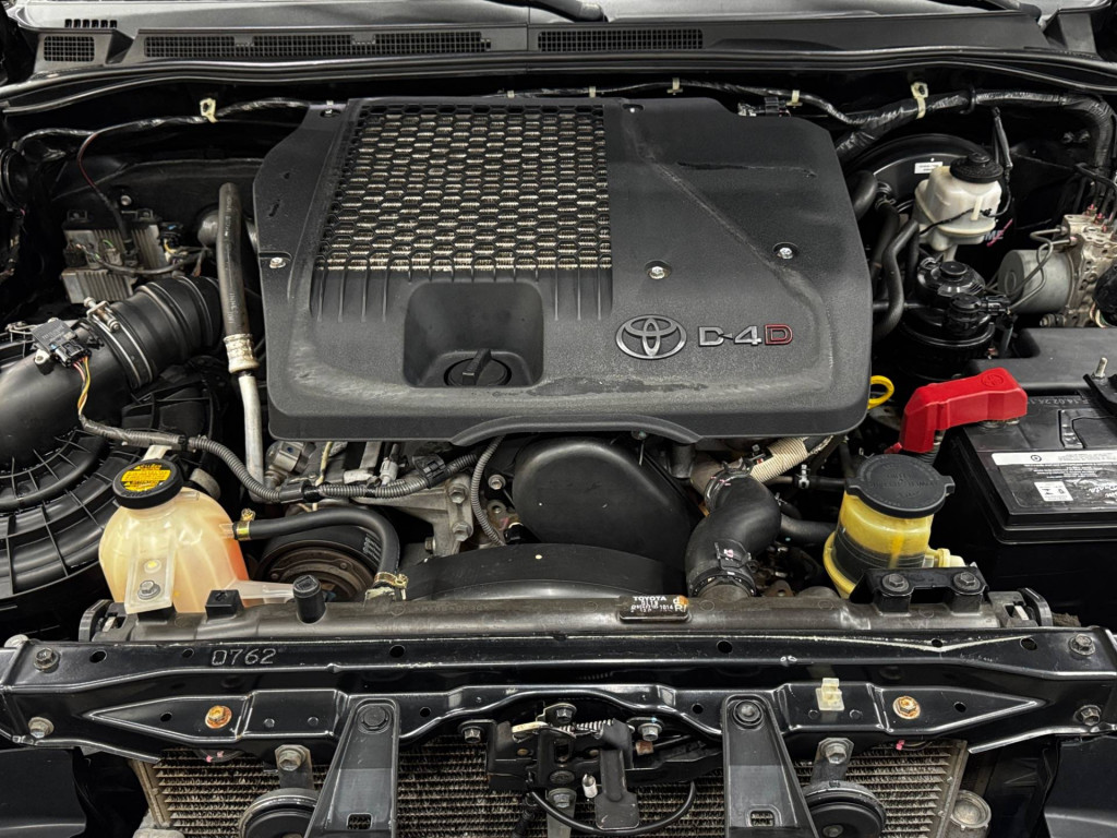 Imagem do veículo Toyota Hiluxsw4 Srv4x4 2013