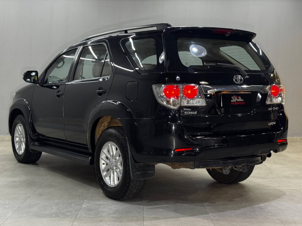 Imagem do veículo Toyota Hiluxsw4 Srv4x4 2013
