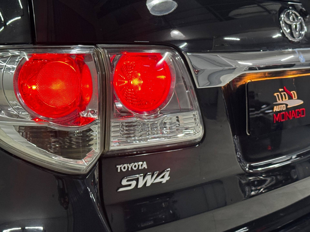 Imagem do veículo Toyota Hiluxsw4 Srv4x4 2013