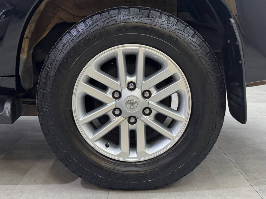 Imagem do veículo Toyota Hiluxsw4 Srv4x4 2013