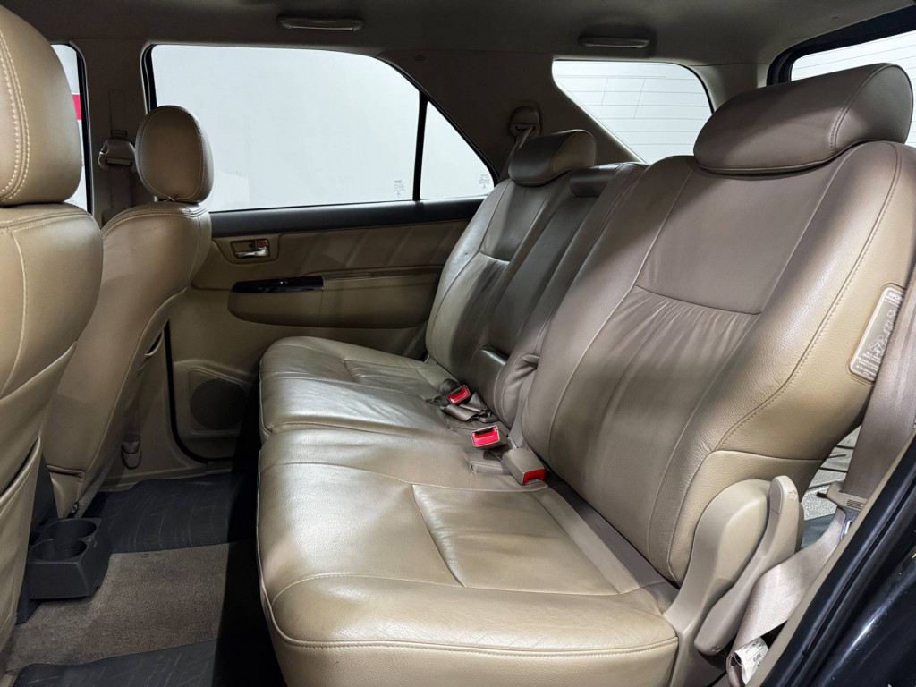 Imagem do veículo Toyota Hiluxsw4 Srv4x4 2013
