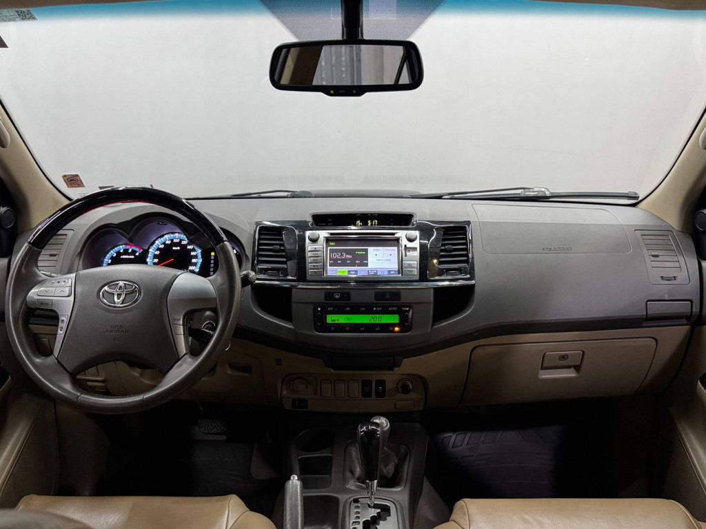 Imagem do veículo Toyota Hiluxsw4 Srv4x4 2013