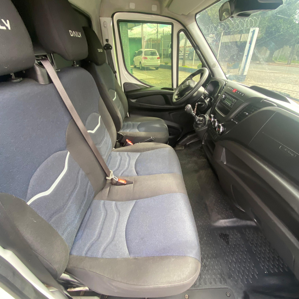 Imagem do veículo IVECO Daily Chassi 35-150 2P
