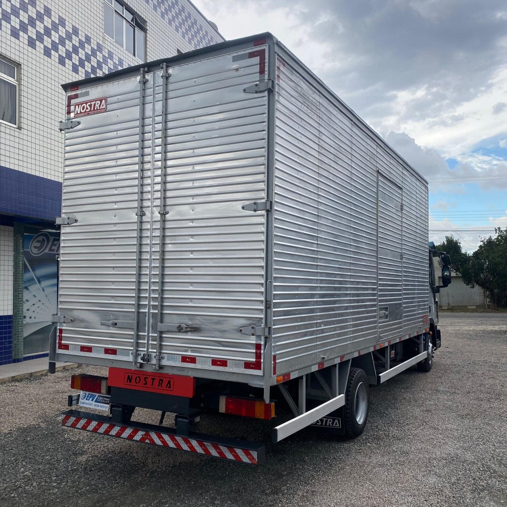 Imagem do veículo IVECO Tector 11-190 4x2 (diesel)(E5)