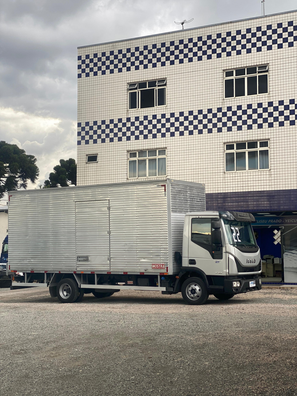 Imagem do veículo IVECO Tector 11-190 4x2 (diesel)(E5)
