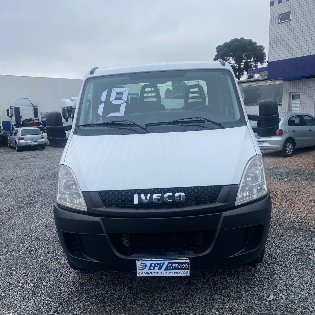 Imagem do veículo IVECO Daily Chassi 35S14 2P