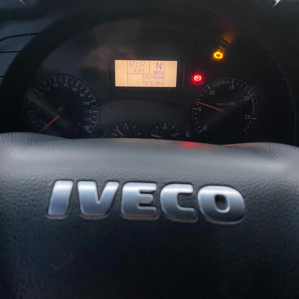 Imagem do veículo IVECO Stralis Hi-Road 600-S44T TA 6x2 Eurot. 2P (E5)