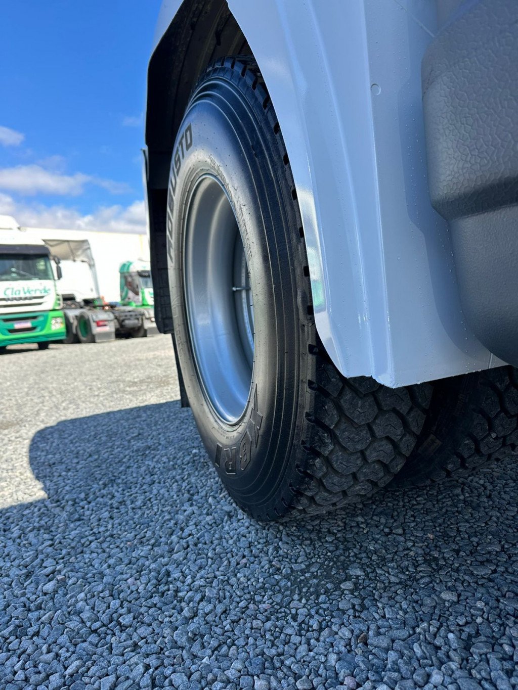 Imagem do veículo MERCEDES-BENZ Axor 1933 S 2P (E5)