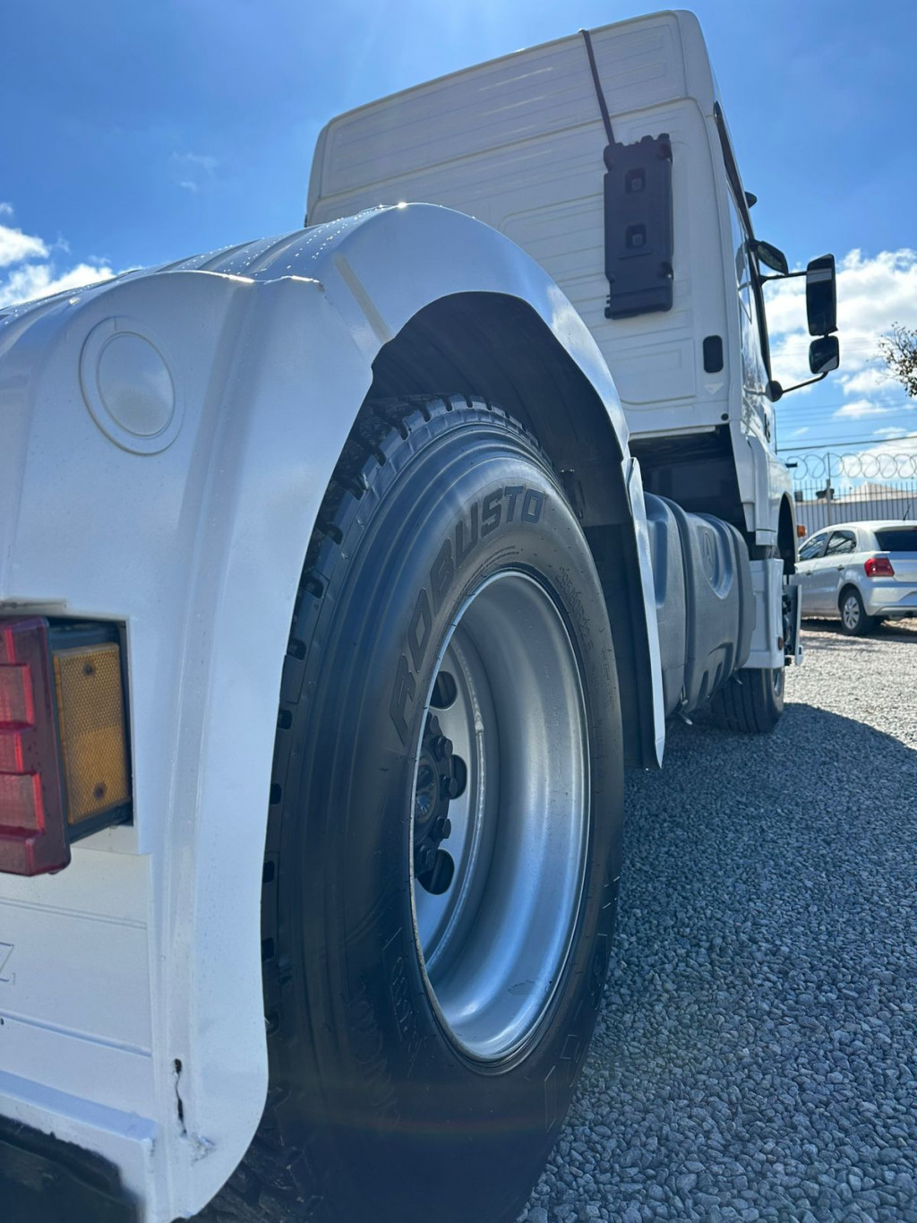 Imagem do veículo MERCEDES-BENZ Axor 1933 S 2P (E5)