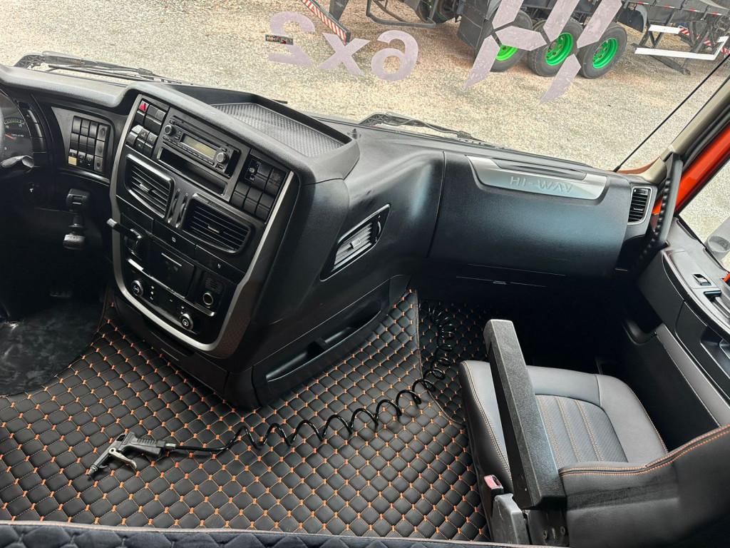 Imagem do veículo IVECO Stralis 600-S44T TA 6x2 2P (E5)