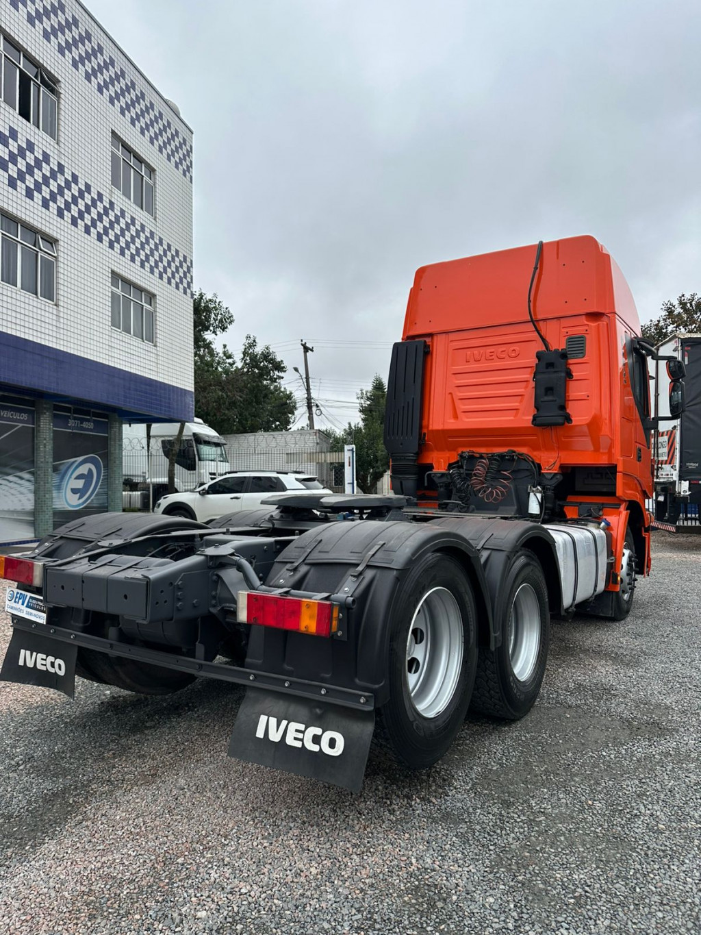 Imagem do veículo IVECO Stralis 600-S44T TA 6x2 2P (E5)