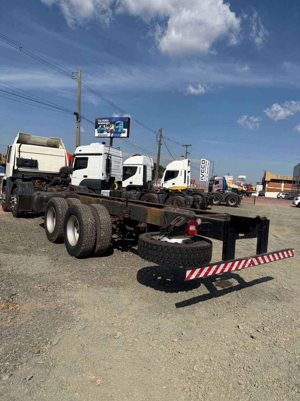 Imagem do veículo FORD Cargo 2428 E Turbo 8x2 2P