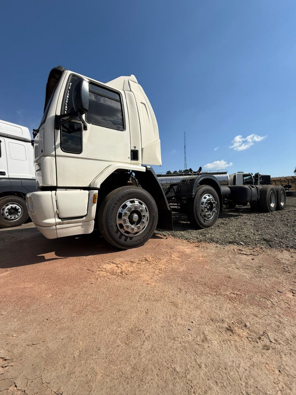 Imagem do veículo FORD Cargo 2428 E Turbo 8x2 2P