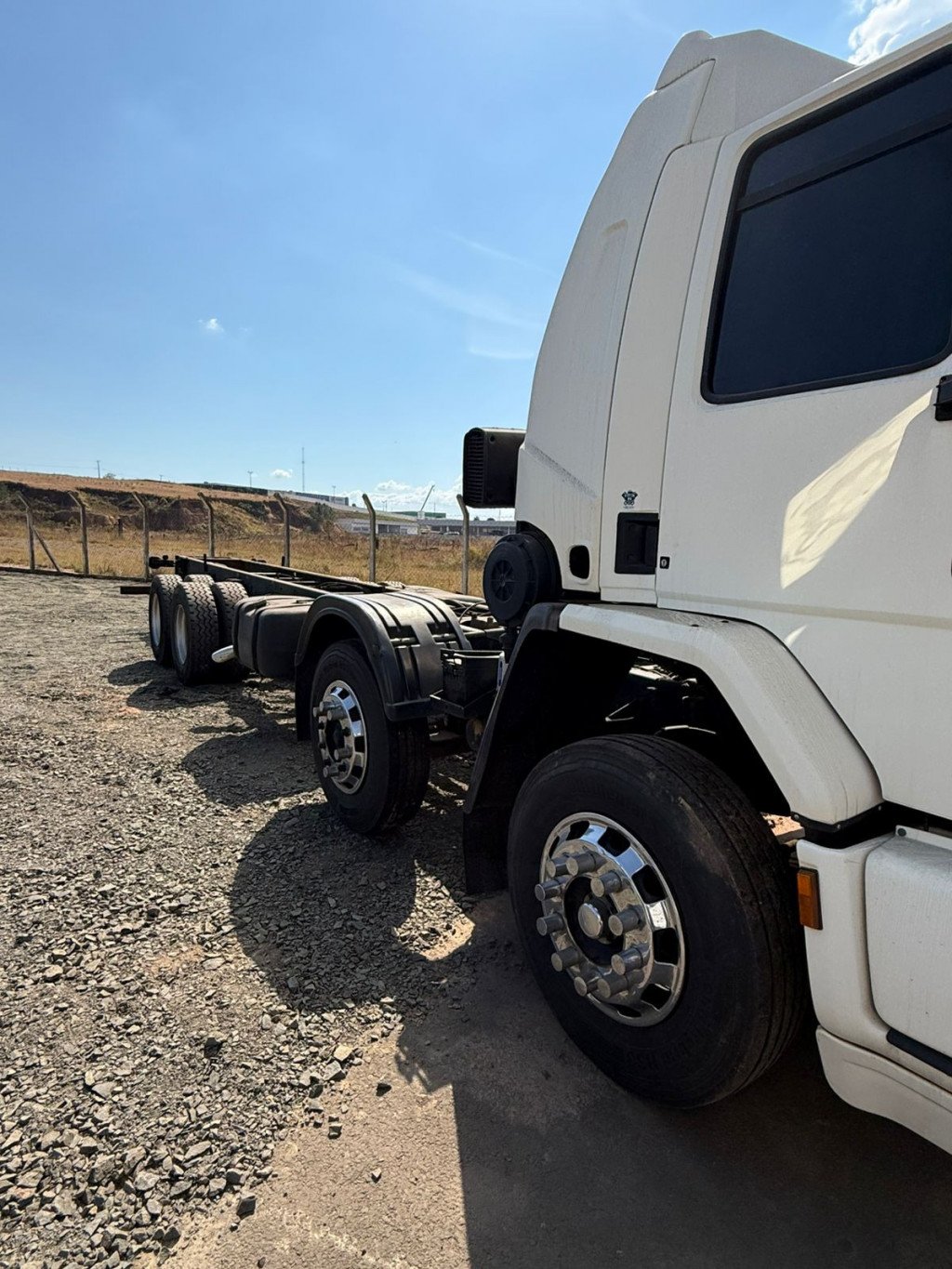 Imagem do veículo FORD Cargo 2428 E Turbo 8x2 2P