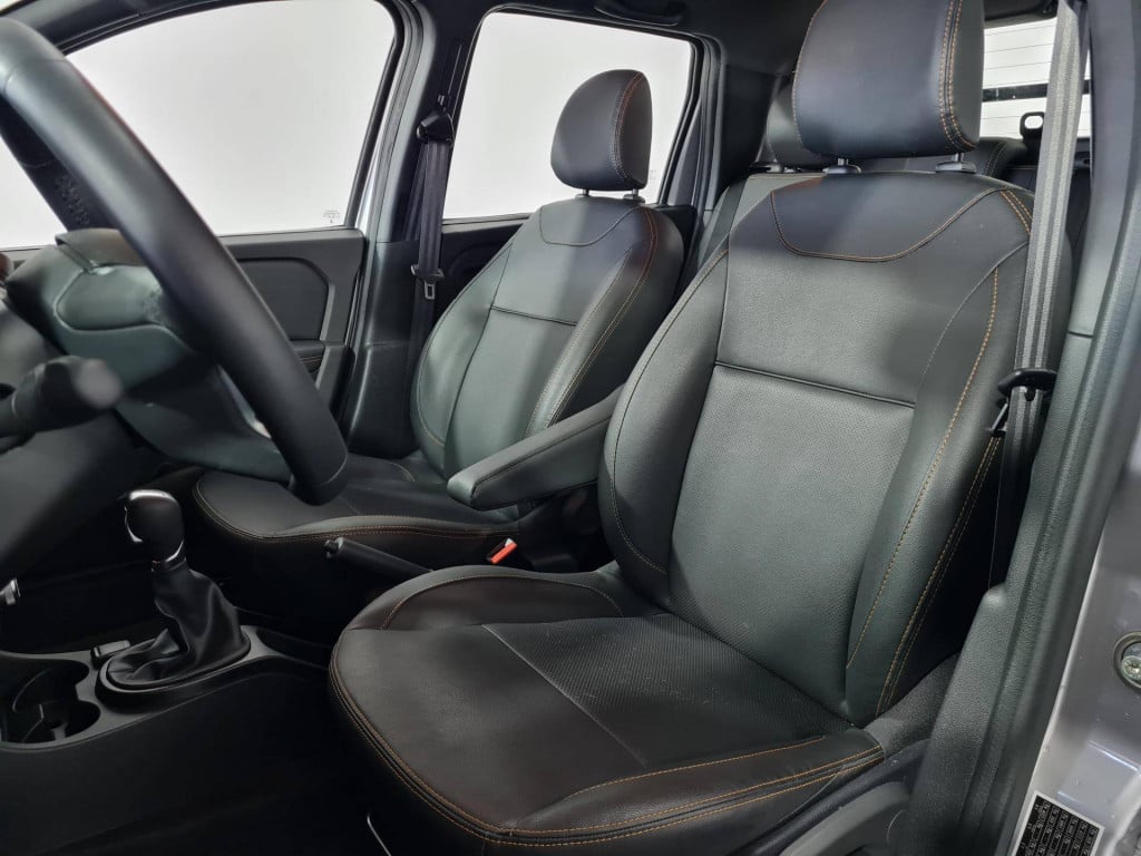 Imagem do veículo Renault Duster Oroch Dyna. 2.0 Flex 16v Mec. 2025